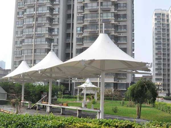 膜結(jié)構(gòu)遮陽棚
